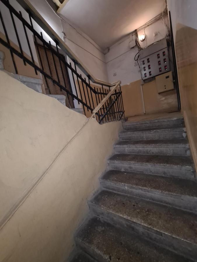 Deluxe Apartment In City Center Ереван Экстерьер фото