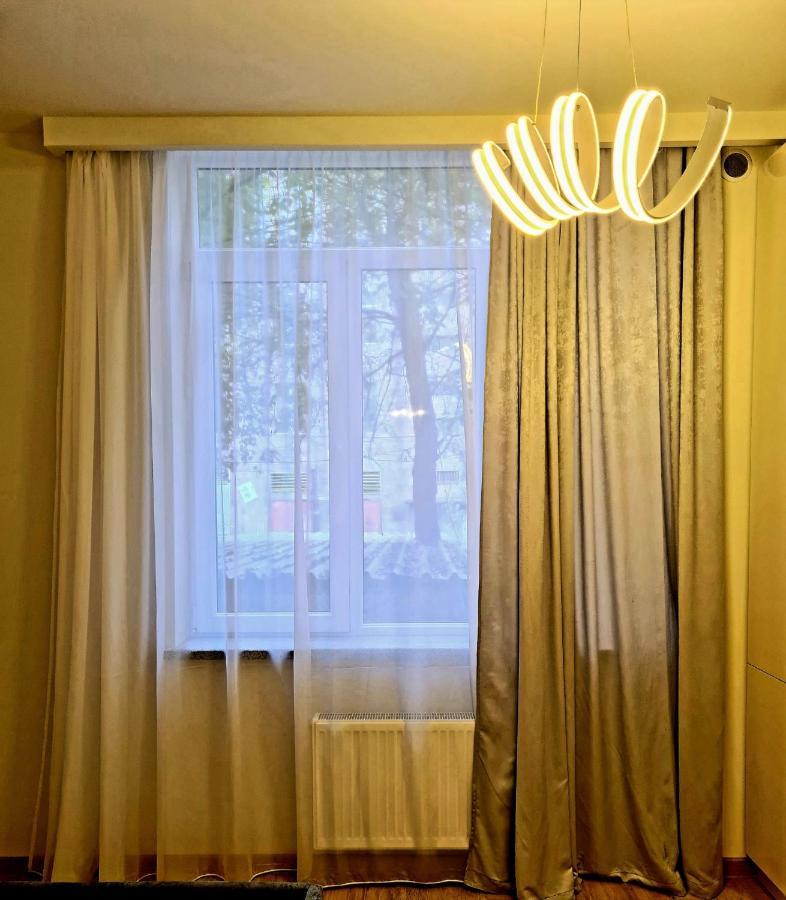 Deluxe Apartment In City Center Ереван Экстерьер фото